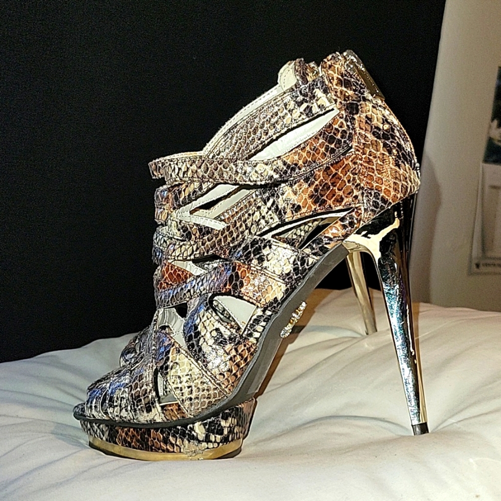 Jennifer Lopez Stilettos